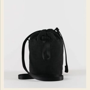 black baggu mini nylon bucket bag - new with tags